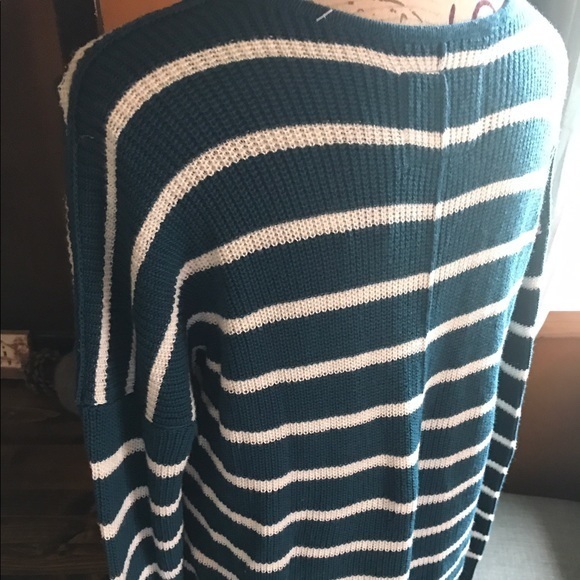 NWT Abercrombie & Fitch Lightweight Stripe Sweater - Picture 7 of 7